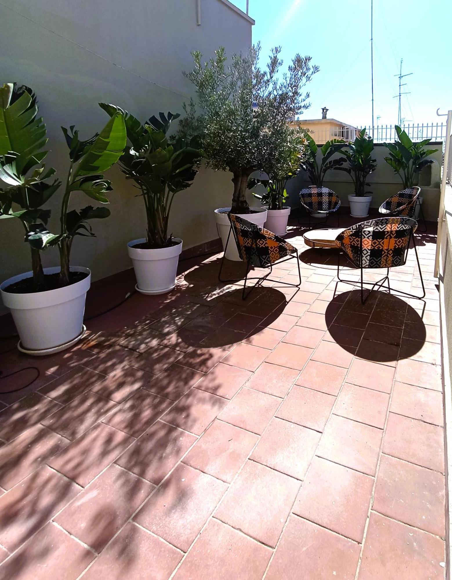 Hotel Mile Bari Exterior foto