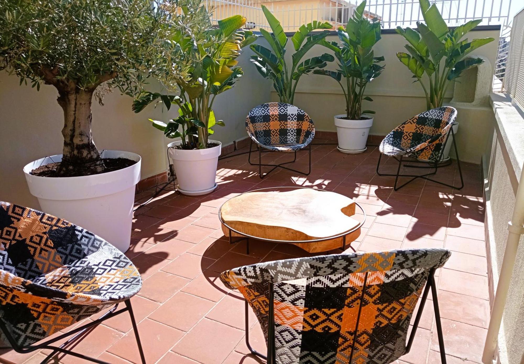 Hotel Mile Bari Exterior foto